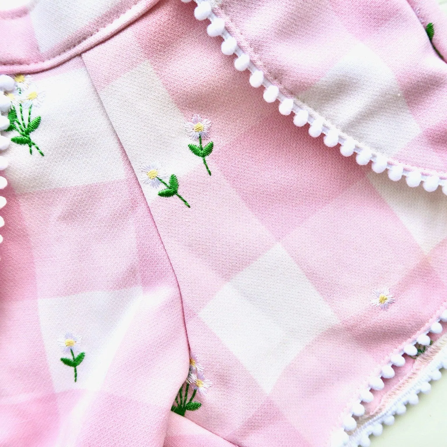 Pompom Shorts in Checkered Pink